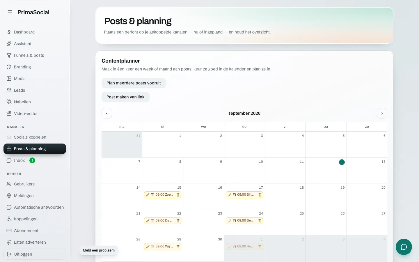 Contentkalender met een maandoverzicht van concept-posts per dag.